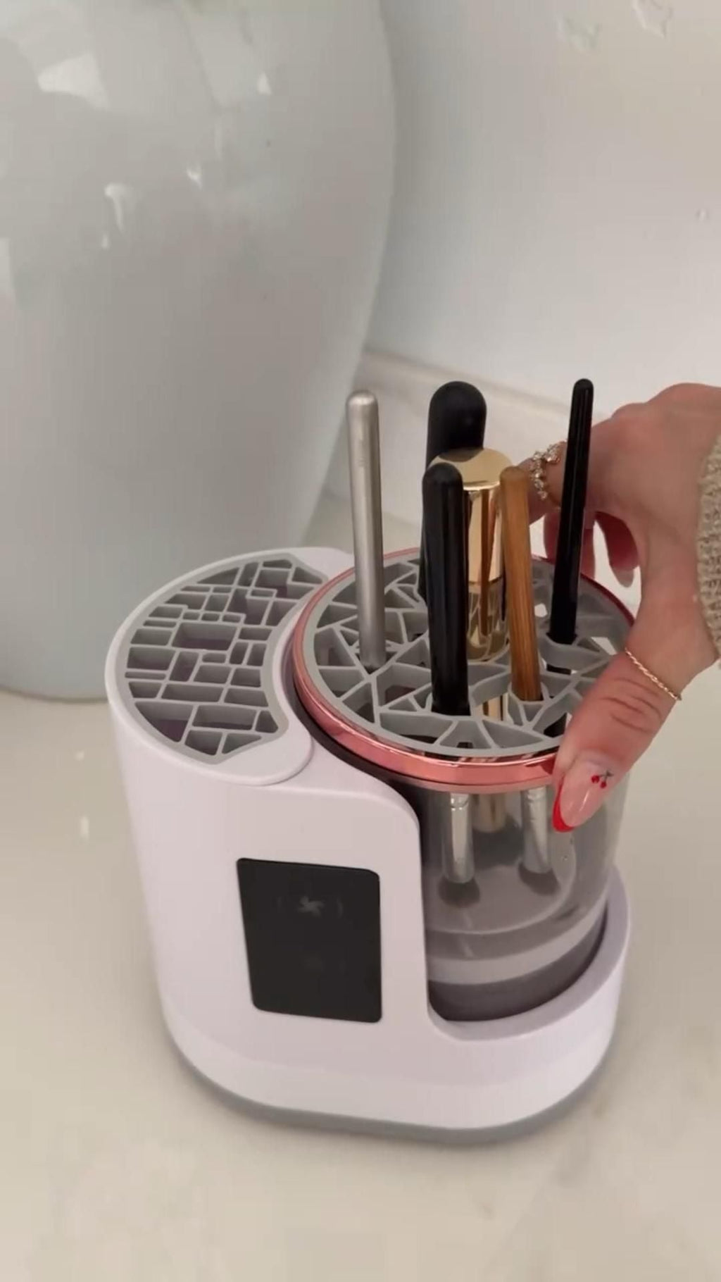Electric Makeup Brush Cleaner Rechargable - WS