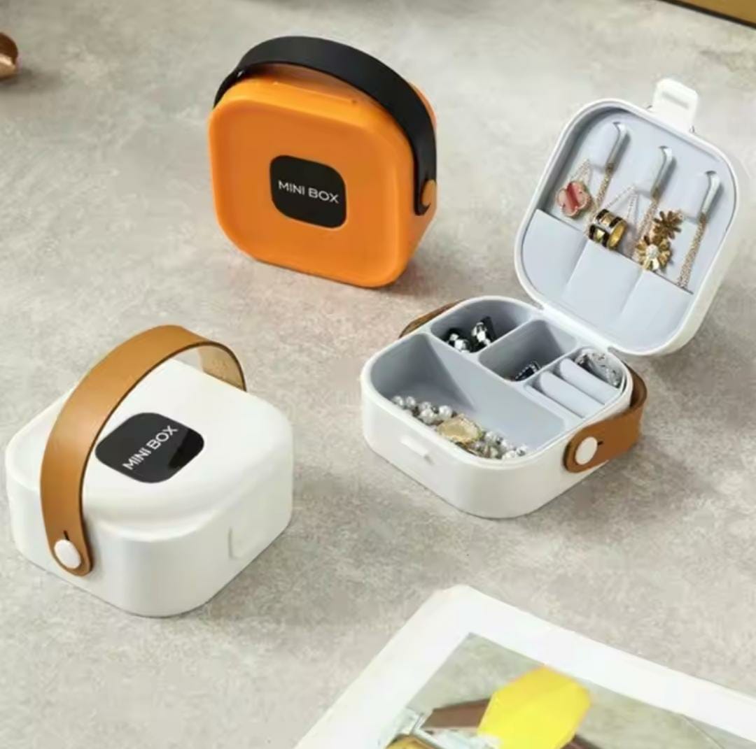 Multifunctional Jewellery Organizer  With Handle
