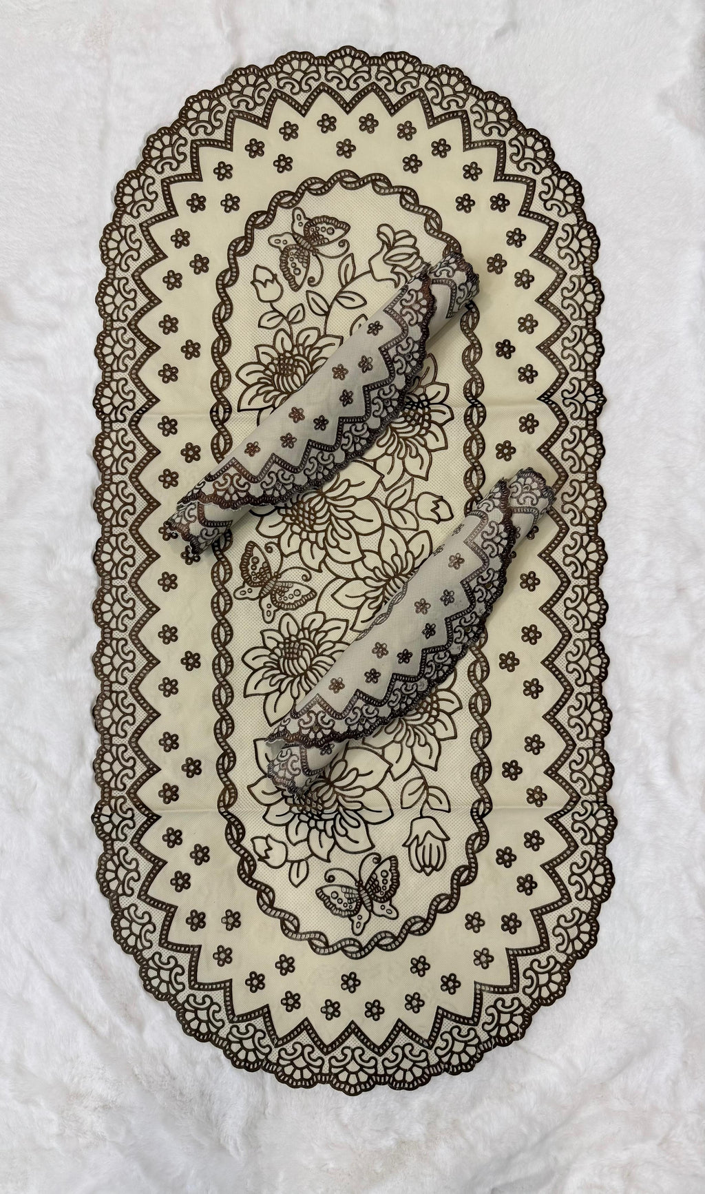 3 PCs Center Table Runner & Mats Set