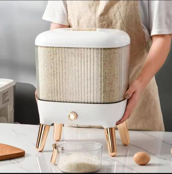 Golden Stand Cereal Dispenser - Storage