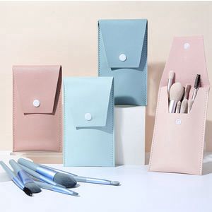 8 Pcs Leather Pouch Makeup Brush Set (Soft Bristles) - WS