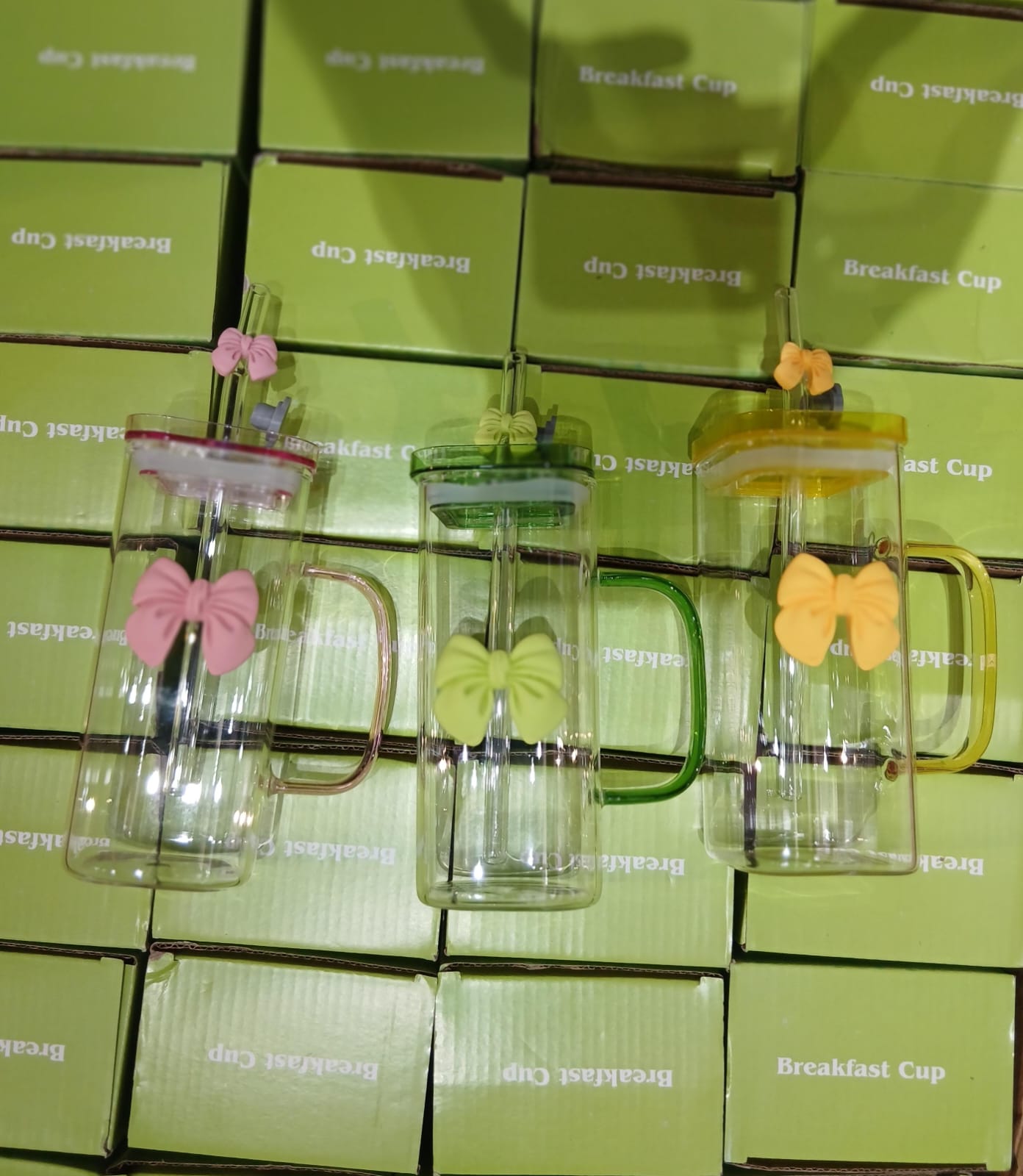 Bow Glass With Straw