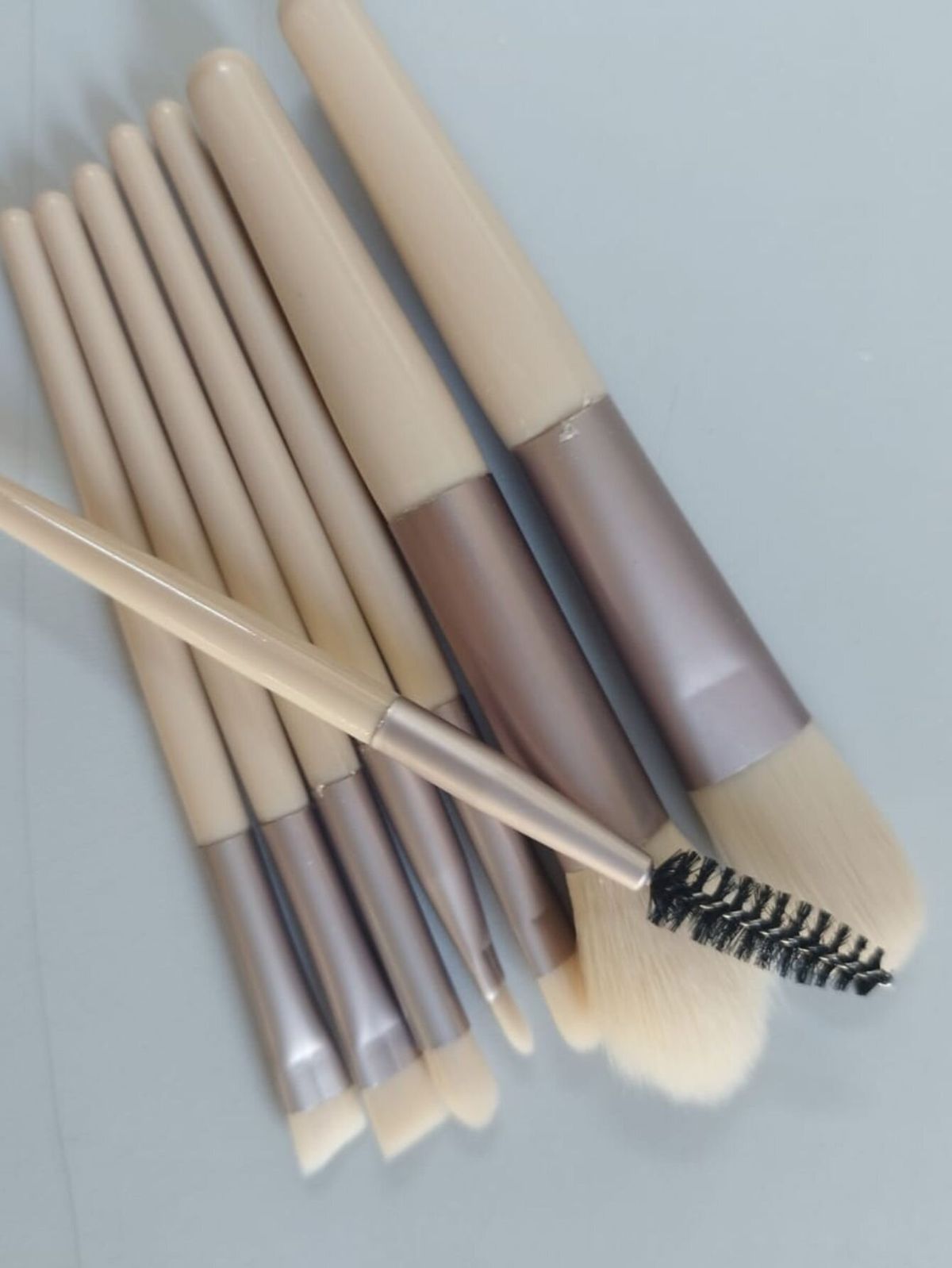 Original 8-Piece Makeup Brush Set with Pouch - Soft Brushes - WS