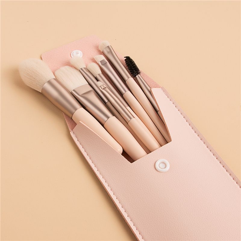 8 Pcs Leather Pouch Makeup Brush Set (Soft Bristles) - WS