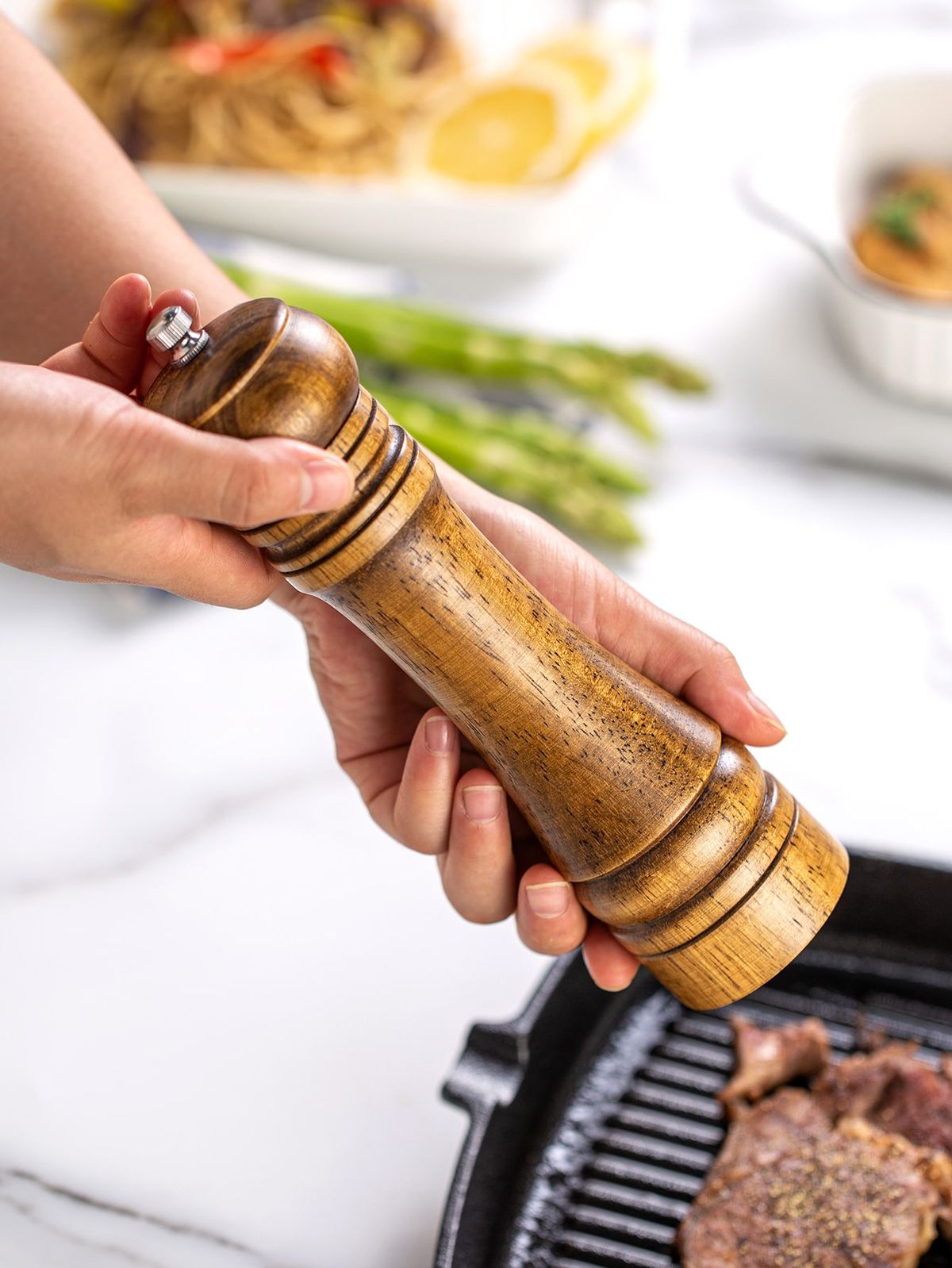BLACK PEPPER CRUSHER BAMBOO WOODEN - Set of 2 - Storage