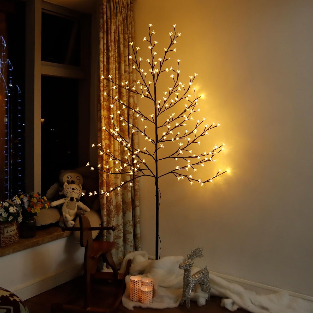 LED Tree Lamp with Bendable Branches