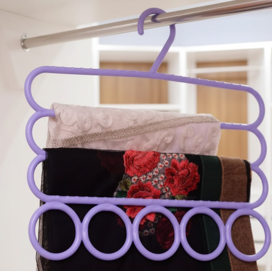 3 LAYER HANGER WITH 5 HOLES